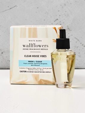Bath and Body Works Wallflowers Clean House Vibes 2 Pack Refills NWT